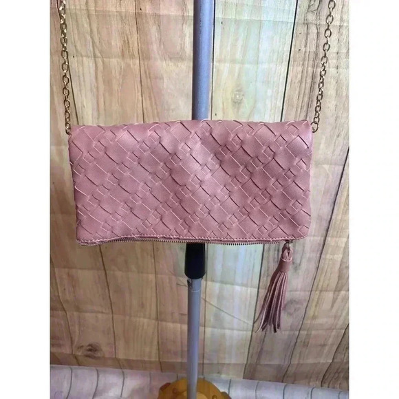 Urban Expressions Weave Vegan Leather Crossbody Purse Dusty Pink - Picture 11 of 11